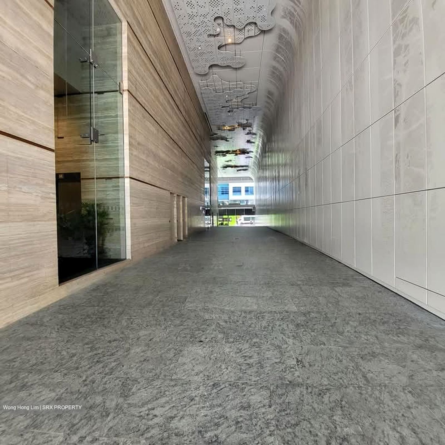 Sbf Center (D1), Office #575893811